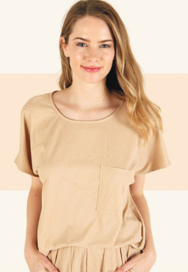 6475 Solid Rib Pocket Top