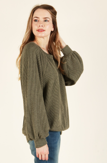 6527 Corduroy Stretchy Knit Pullover