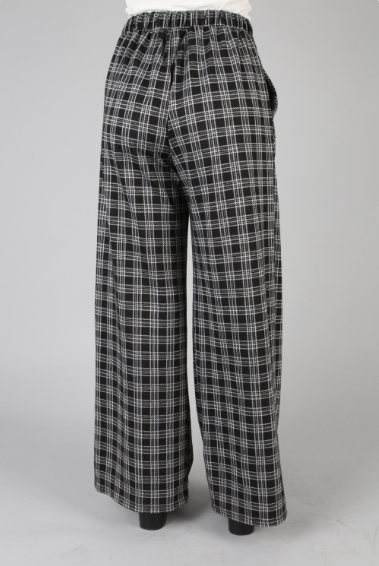 P18539 Plaid Pin Tuck Wide-Leg Pants