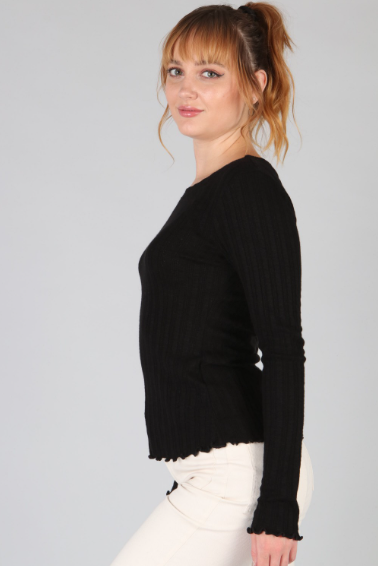 P18543 Solid Long-Sleeve Knit Top