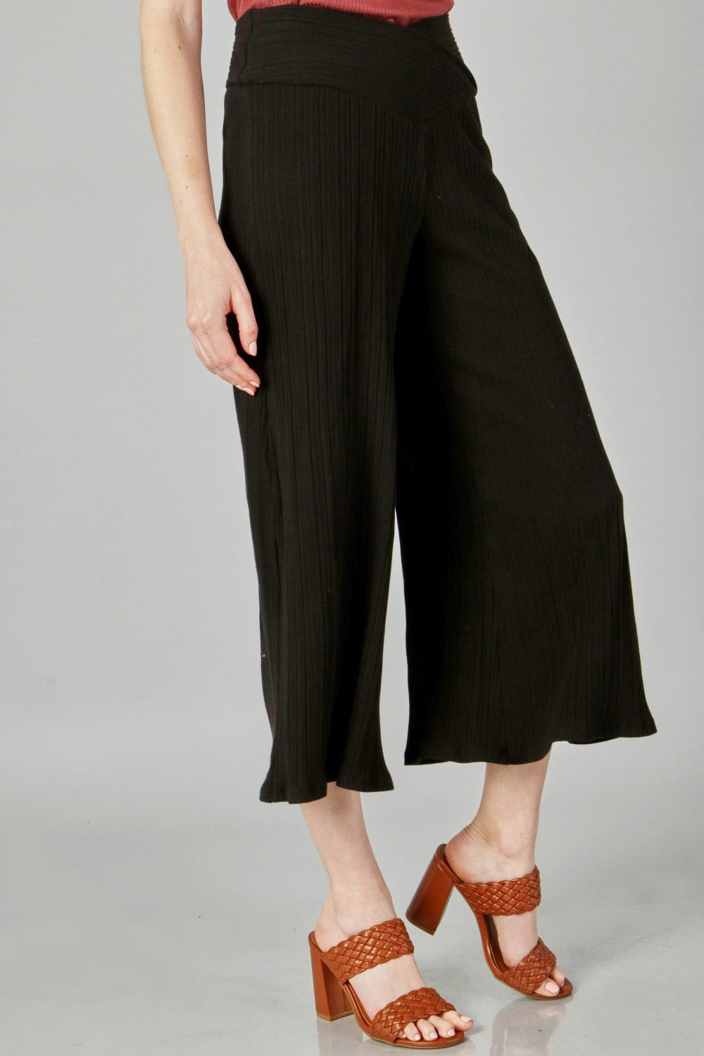 P18196 Solid Rib Pants - Black / Oatmeal / Heather Gray