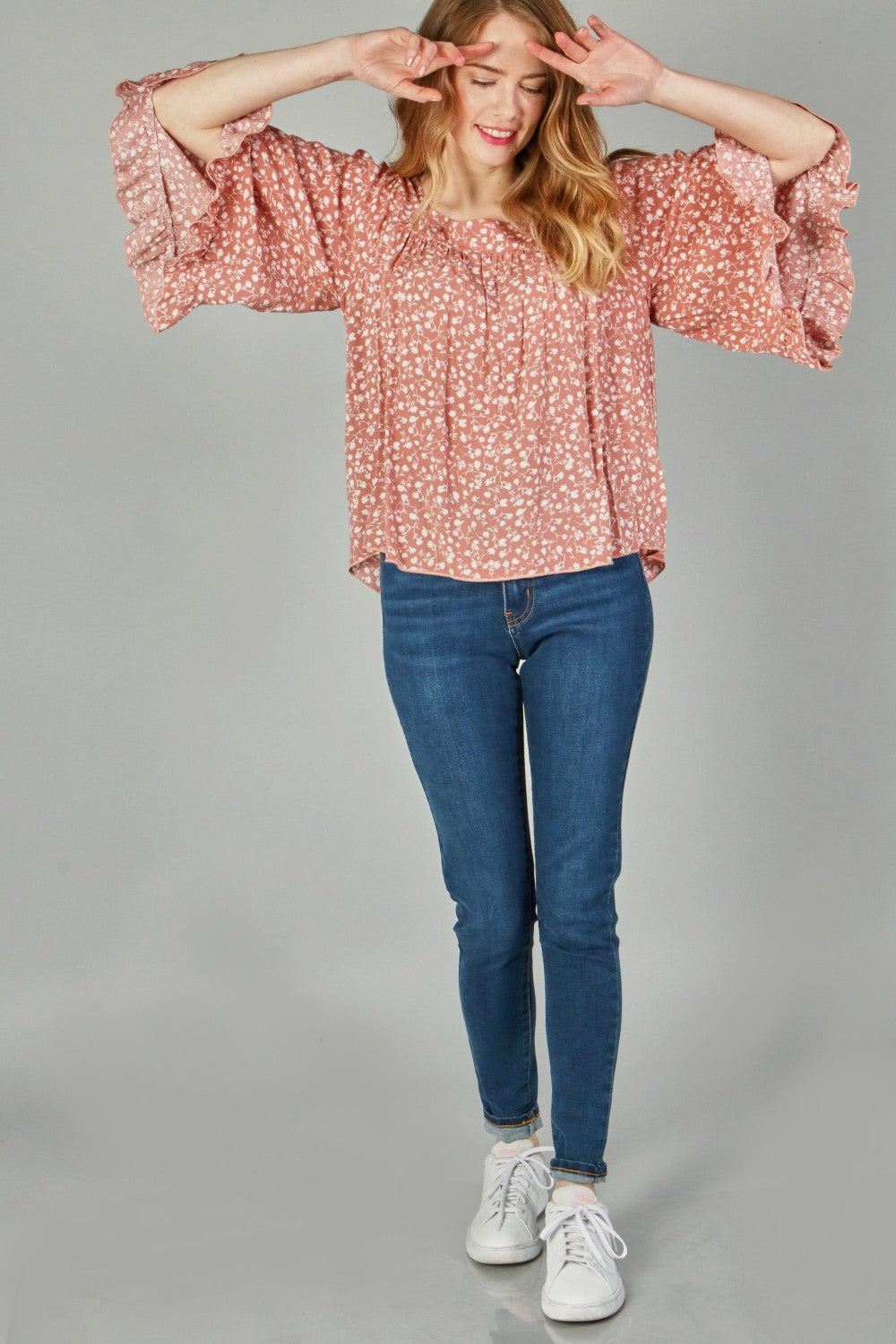 P18208 Ditsy Floral Woven Ruffle Sleeve Top - Blush