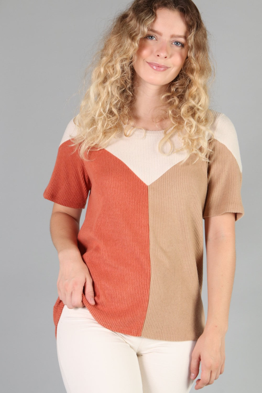 P18304 Brushed Waffle Color Block Top - Nature / Terracotta